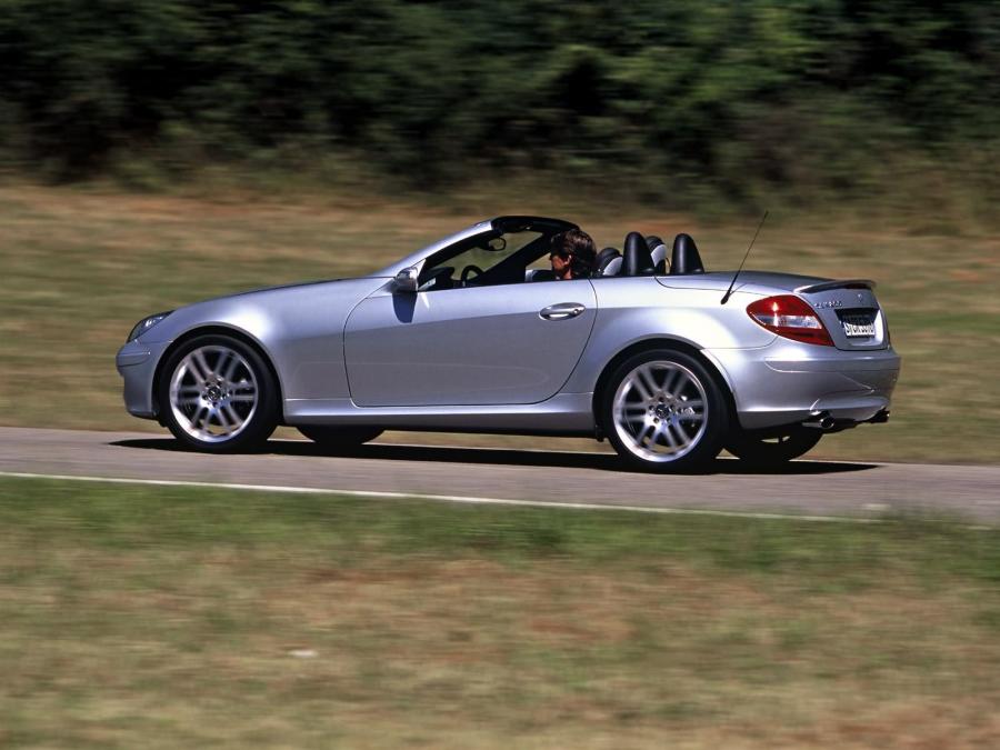  Mercedes-Benz SLK200 AMG Sports Package 2006 года  (фото 5 из 7)